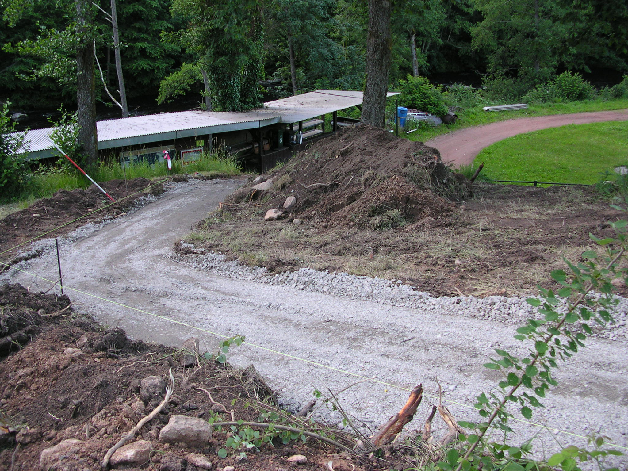 Neuer Zugangsweg zum Sportplatz Langenbrand (05)