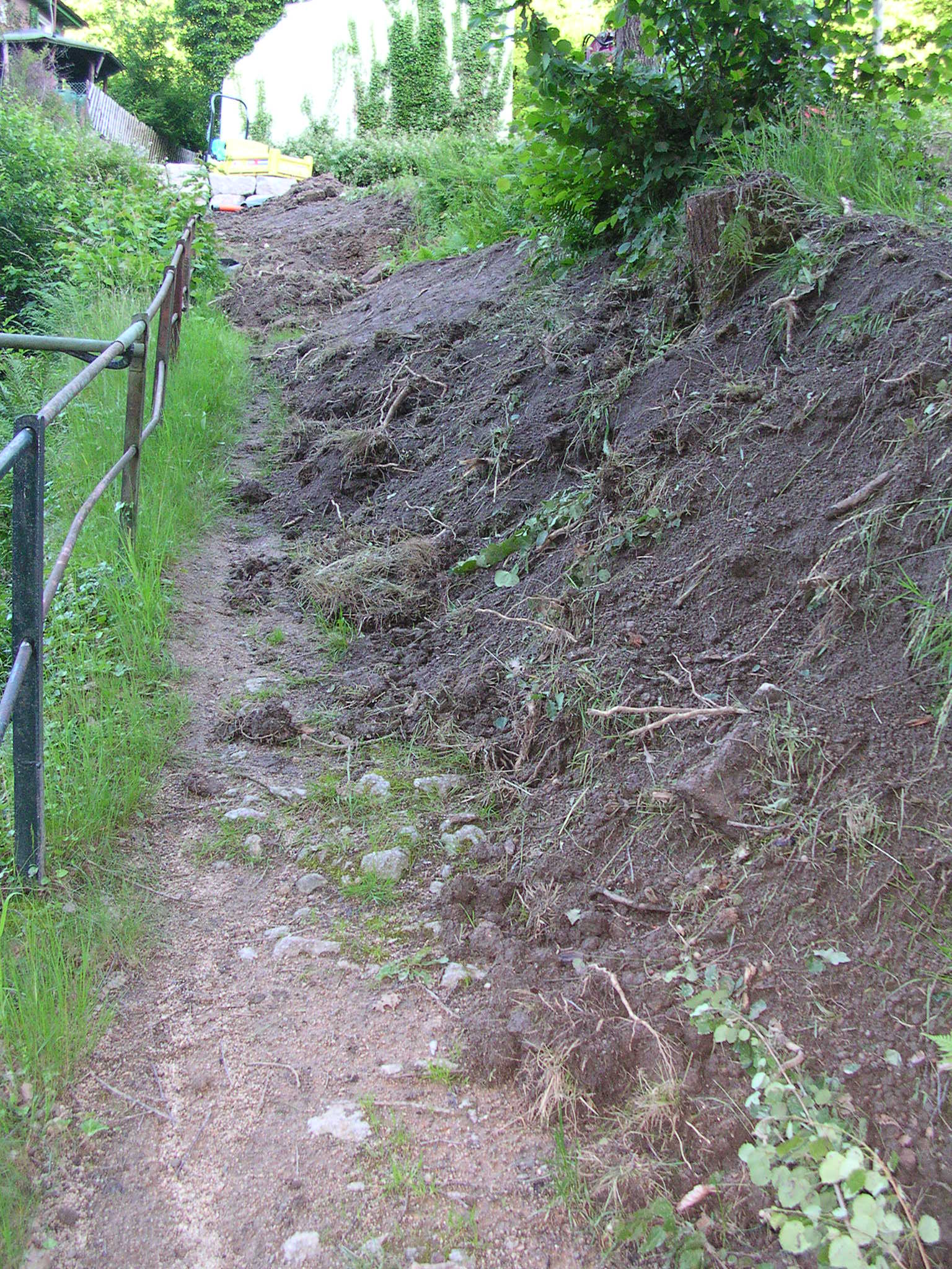 Neuer Zugangsweg zum Sportplatz Langenbrand (07)