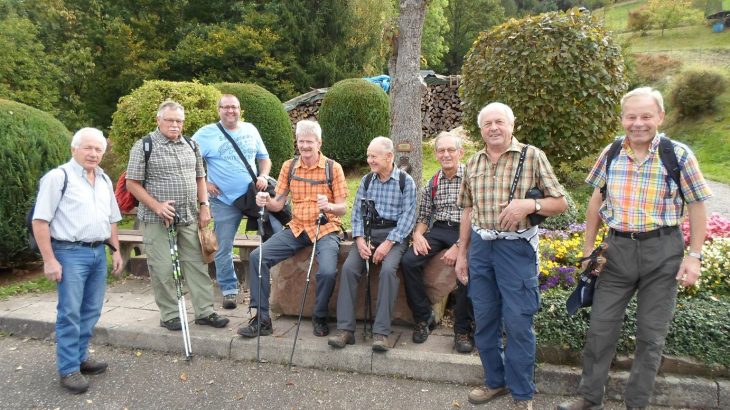 Brunnen- und Hüttenwanderung der Jedermänner (1)