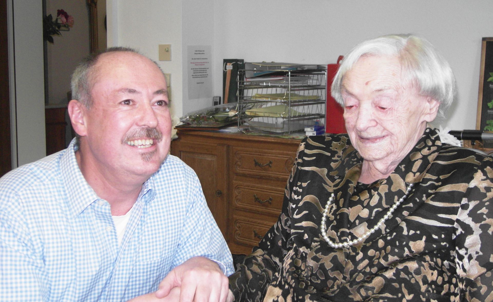 Dorothea Saur an ihrem 95. Geburtstag