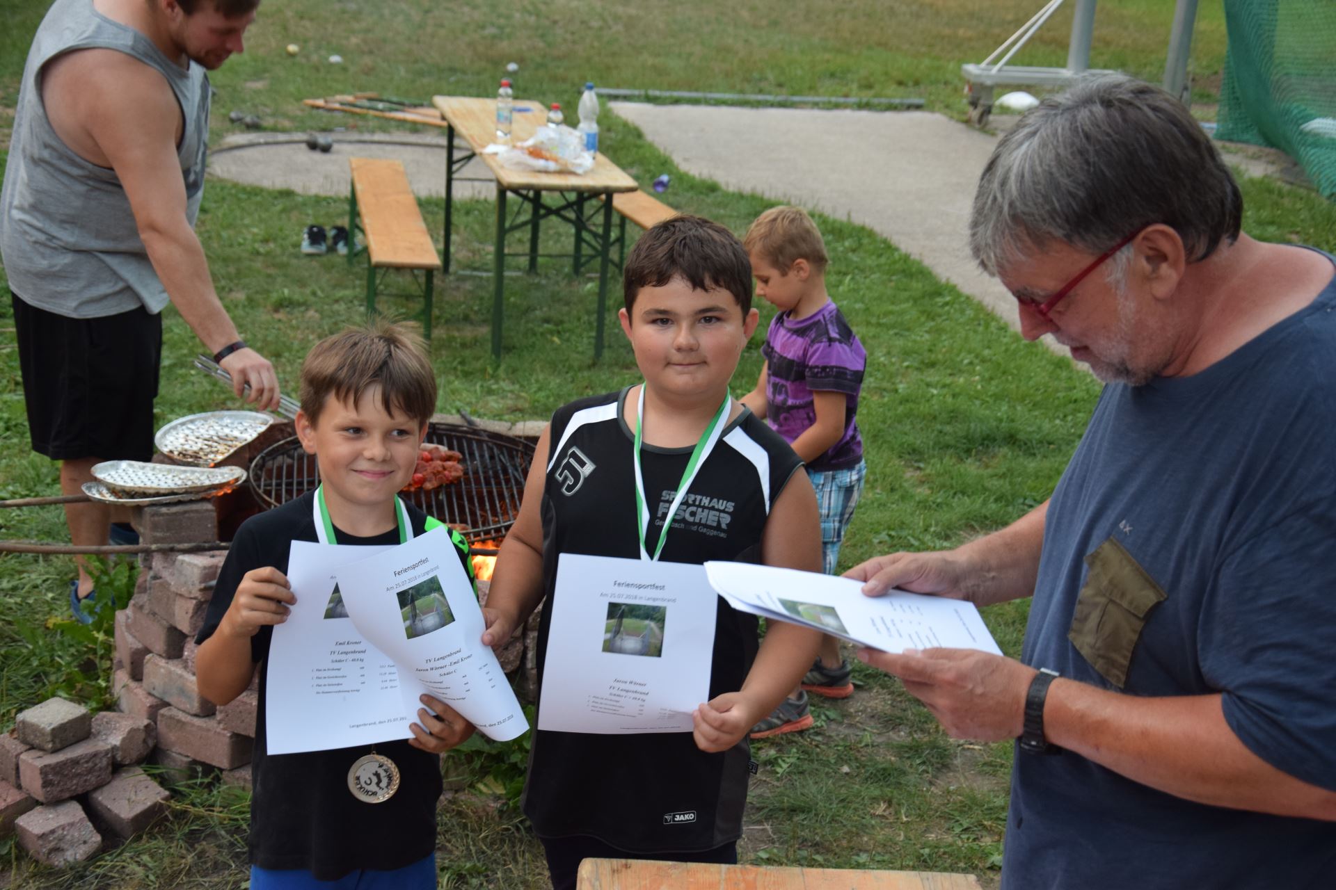Sommerabschluss der Rasenkraftsportler mit Feriensportfest