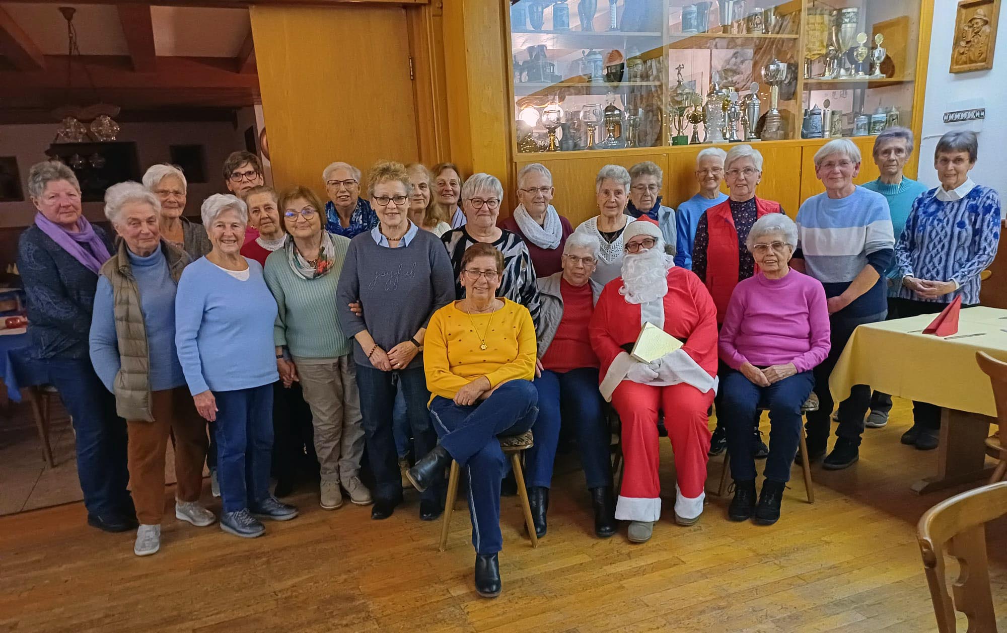 Weihnachtsfeier der Montagsgymnastikgruppe