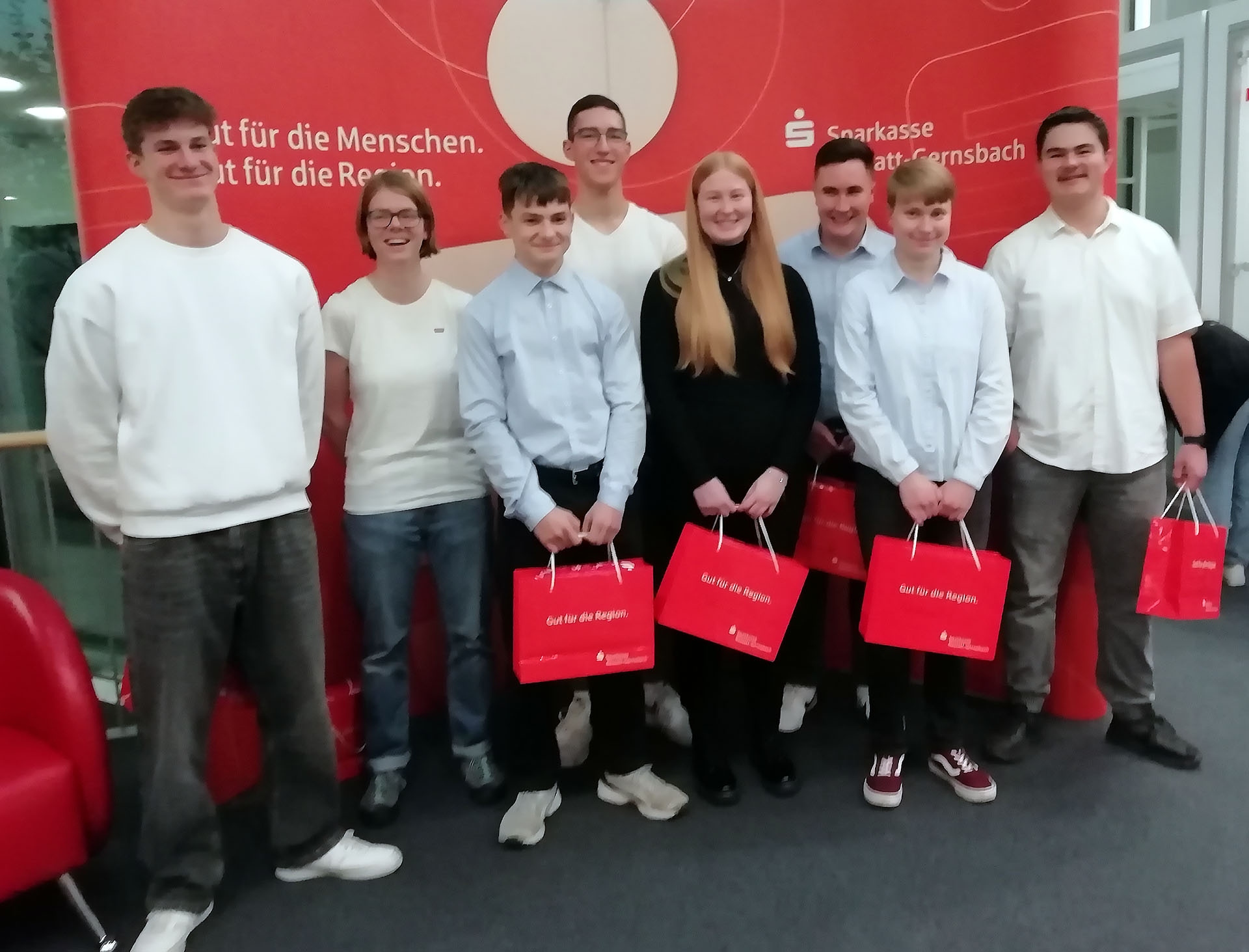 Sparkassenkader 2024 mit Leichtathleten der LAG Obere Murg