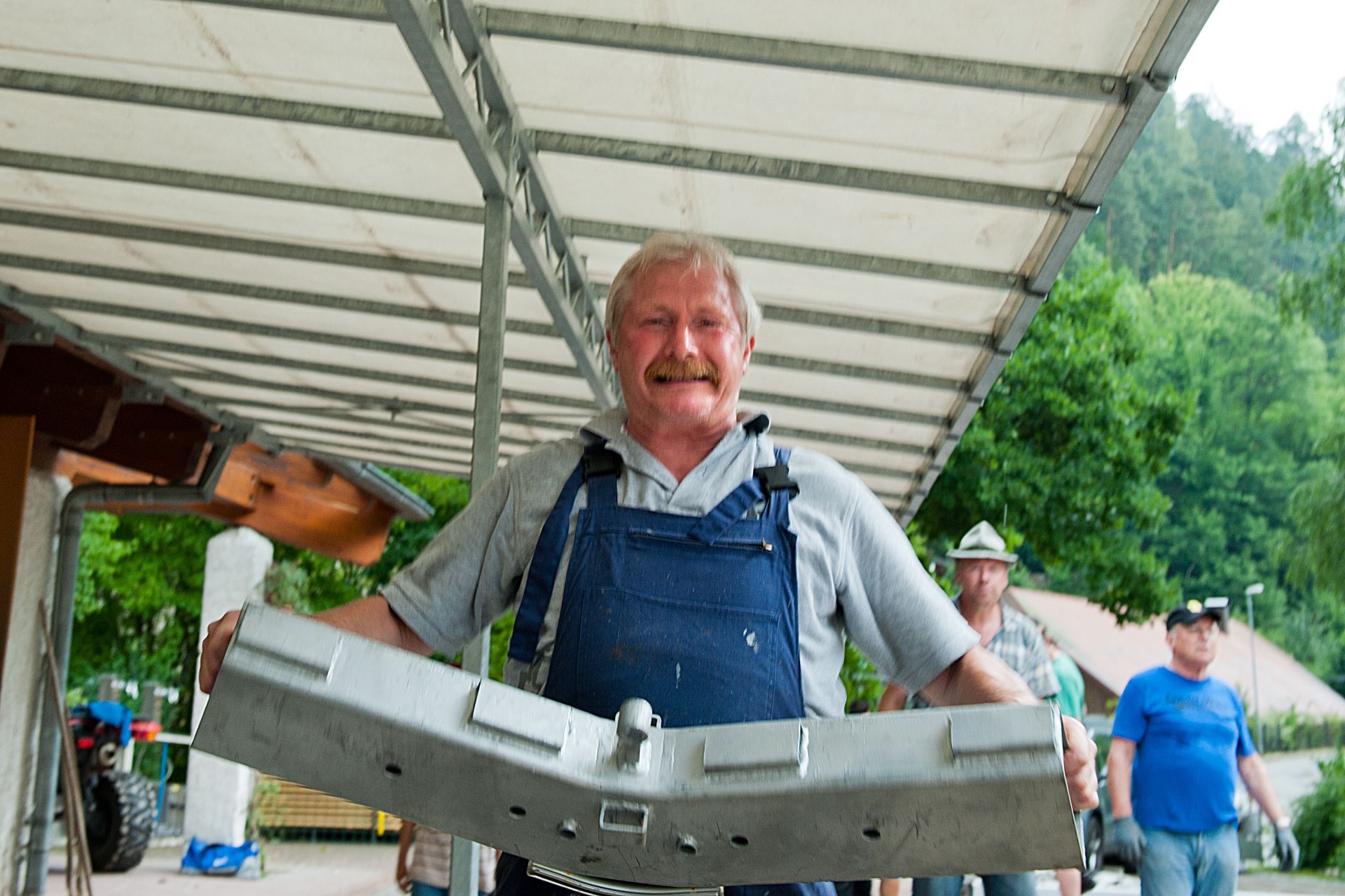 100-jähriges Jubiläum, Zeltfest: Aufbau und Probe (19)
