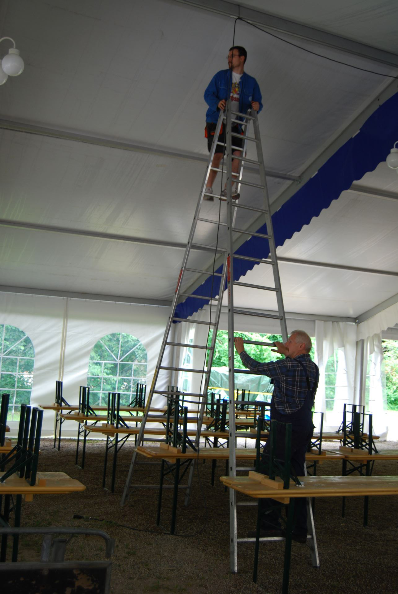 100-jähriges Jubiläum, Zeltfest: Aufbau und Probe (51)