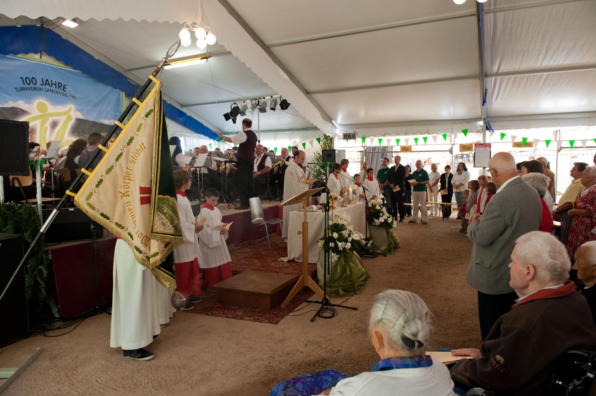 100-jähriges Jubiläum, Zeltfest: Festausklang (005)