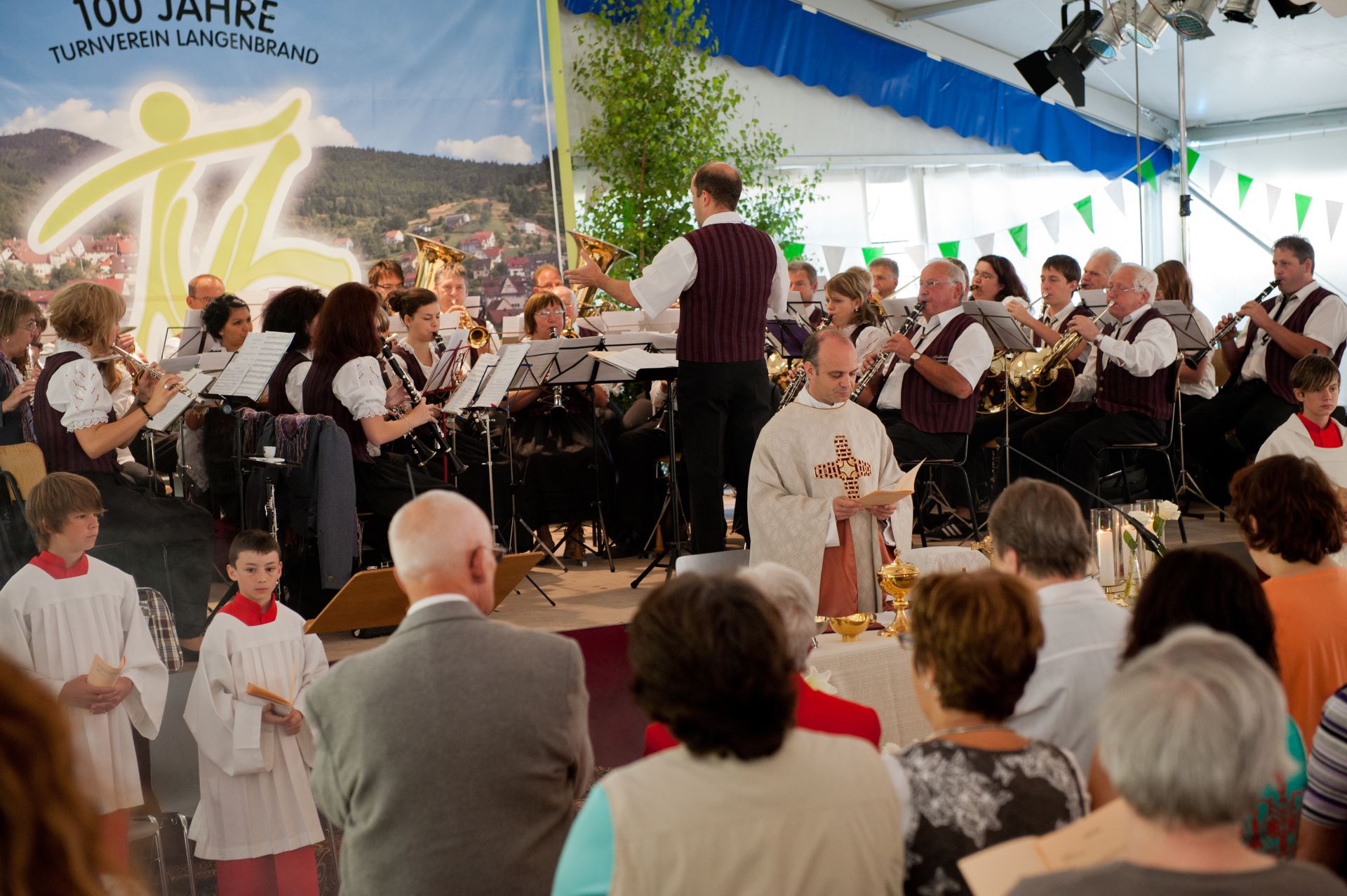 100-jähriges Jubiläum, Zeltfest: Festausklang (006)