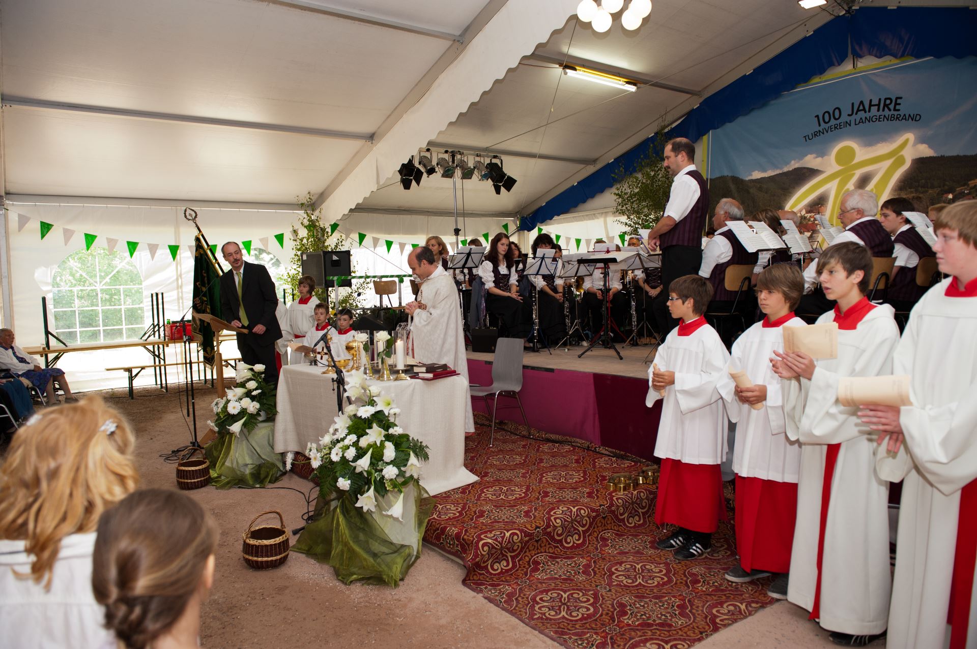 100-jähriges Jubiläum, Zeltfest: Festausklang (016)