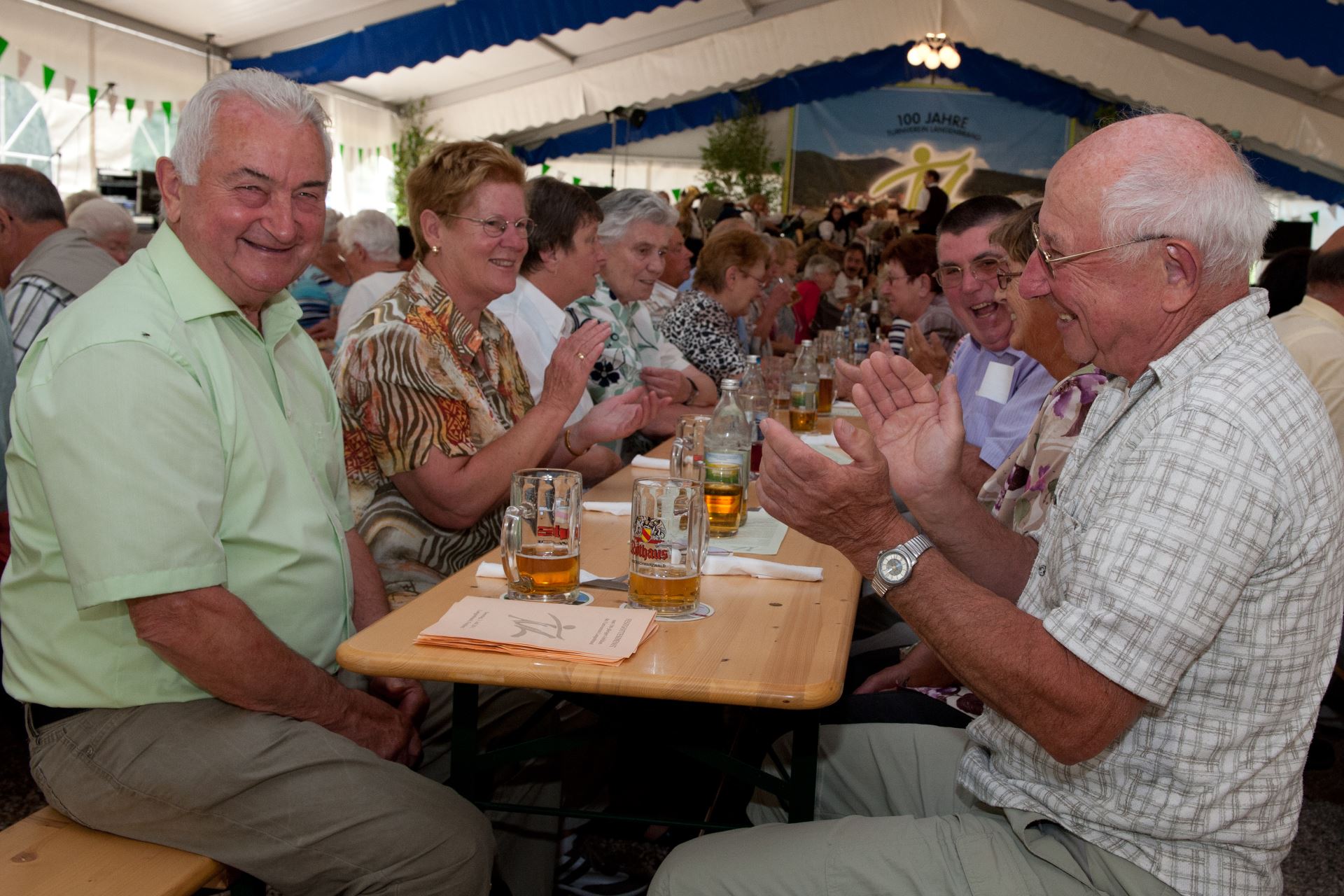 100-jähriges Jubiläum, Zeltfest: Festausklang (021)