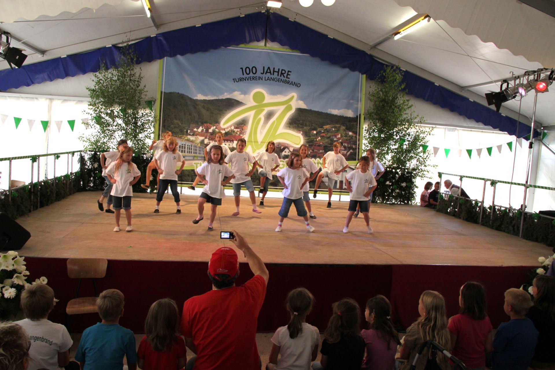 100-jähriges Jubiläum, Zeltfest: Festausklang (042)