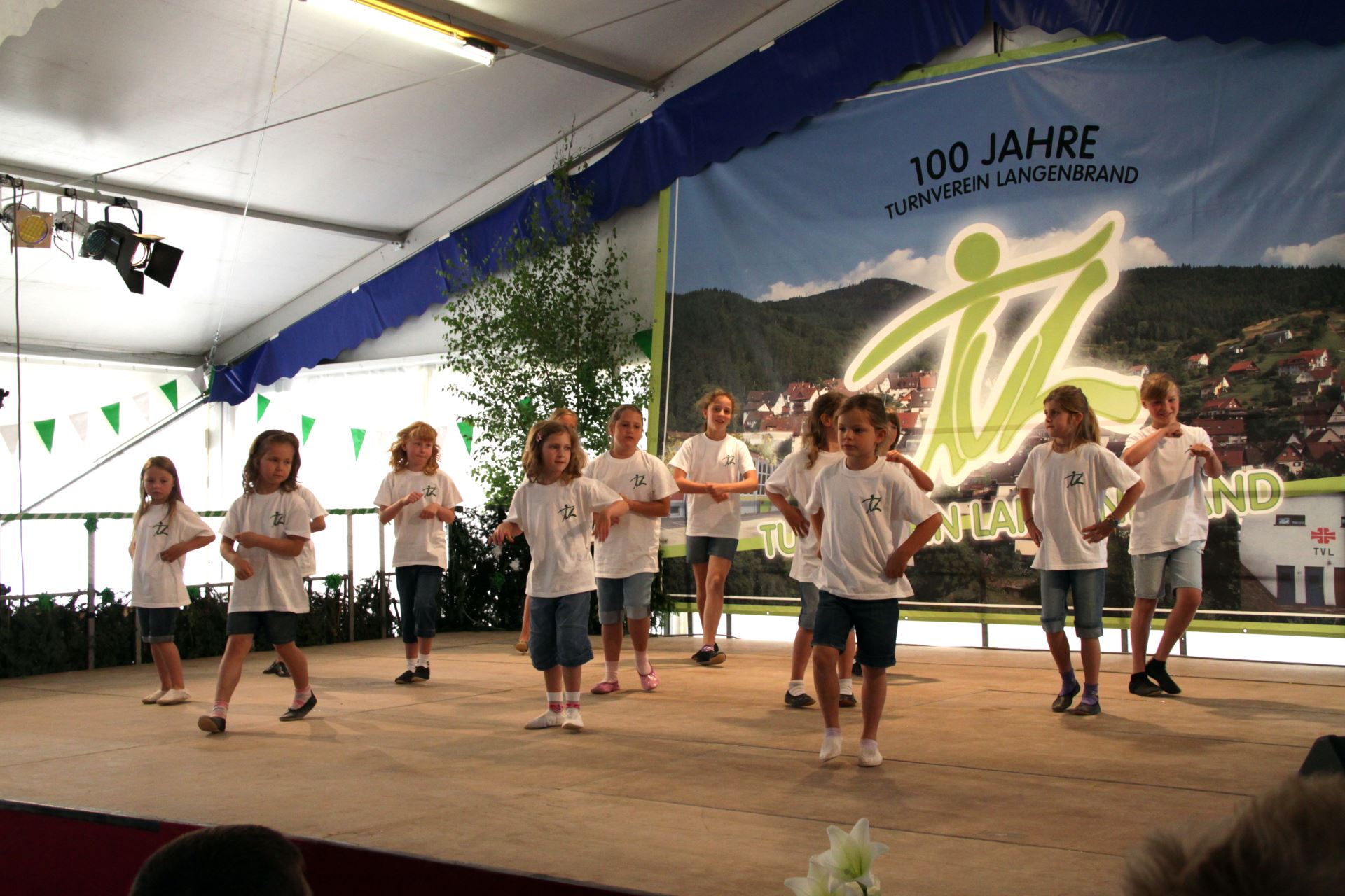 100-jähriges Jubiläum, Zeltfest: Festausklang (043)