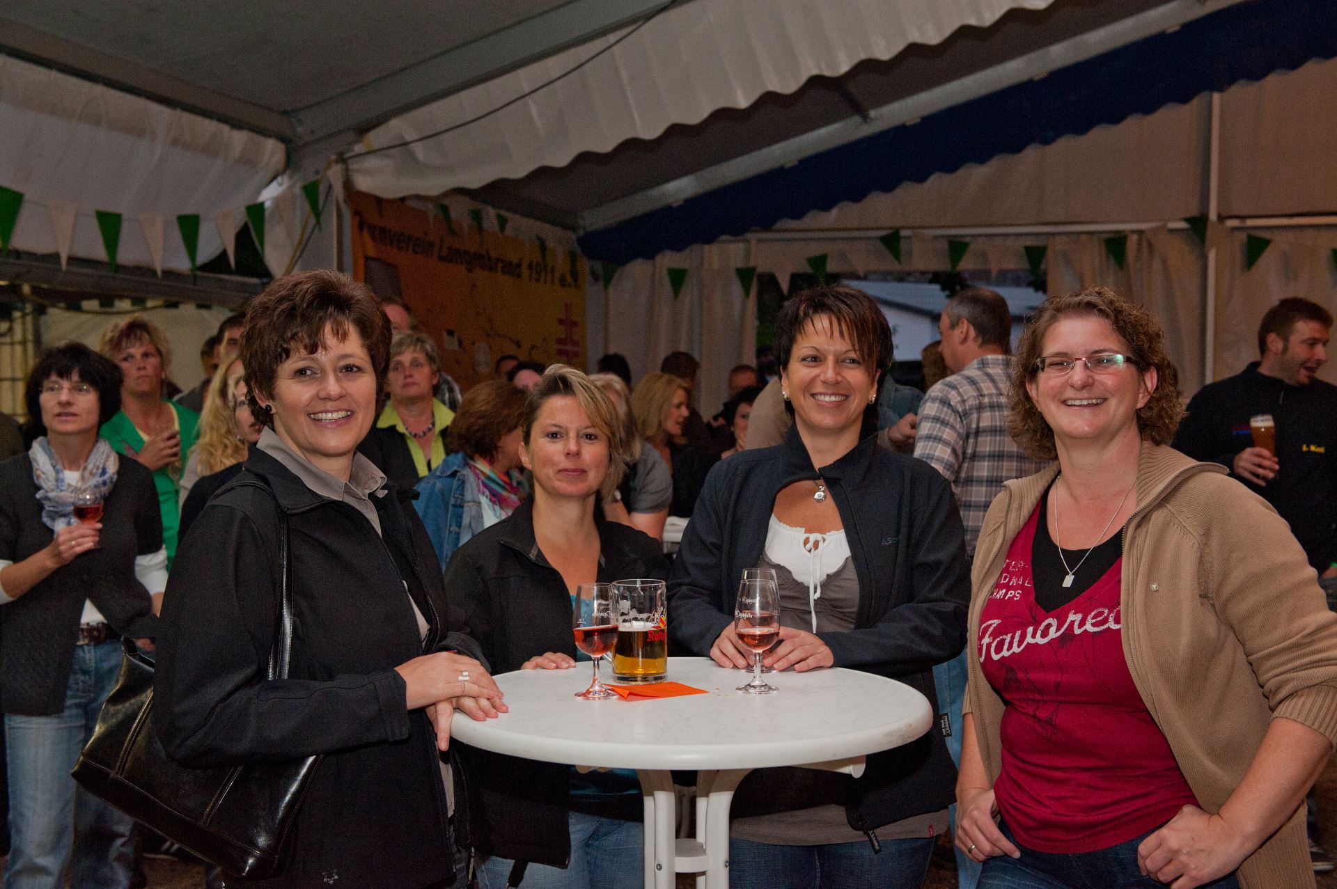 100-jähriges Jubiläum, Zeltfest: Summernight-Party (45)