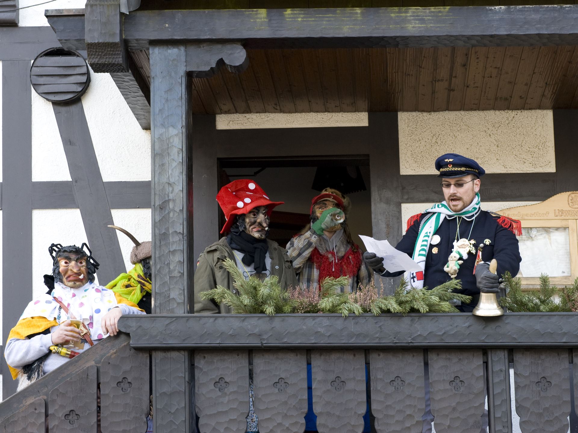 Narrenbaumstellen 2011 (01)