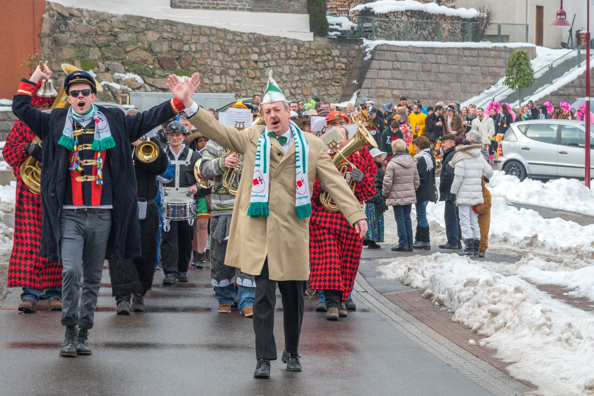 Narrenbaumstellen 2016 (01)